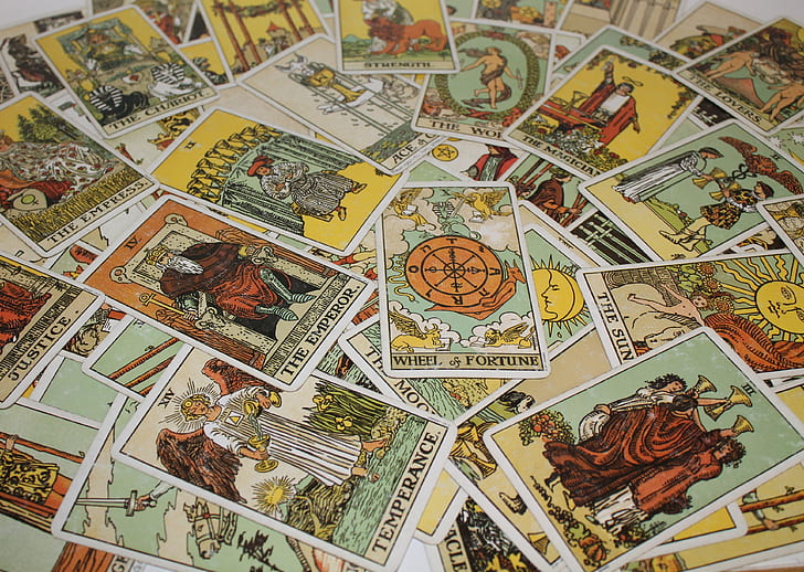 The Tarot deck is more than just a tool for divination; it's a collection of beautiful, symbol-rich cards that offer a window into the mysteries of life. Each card has its own unique imagery, symbolism, and meaning, which have evolved over centuries. In this article, we will explore the main Tarot cards, focusing on their symbolism and how they can offer insight into our lives.